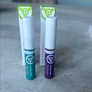 Mary Kay at Play - Bold Fluid Eyeliner Set (2) - Teal & Violet NIB